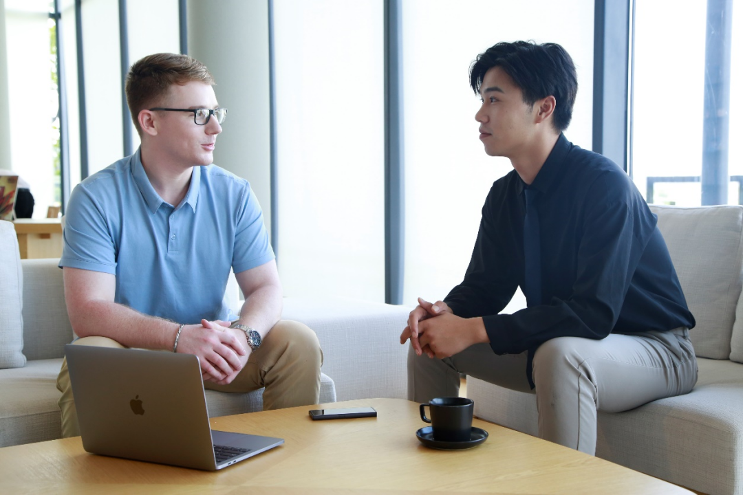 結(jié)合翻譯工具提升跨語言溝通體驗(yàn)的策略或方法